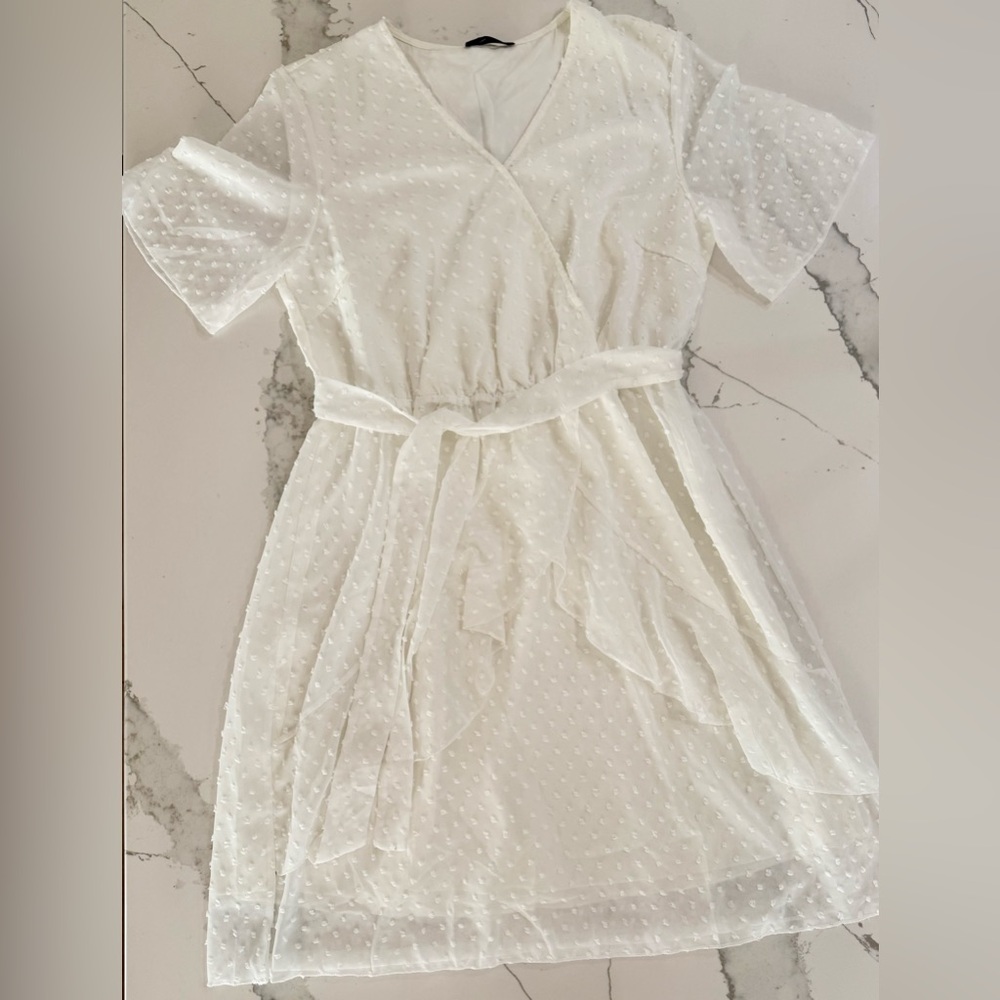 Classic White Swiss Dot V-neck, Wrap Midi Dress, Size Large